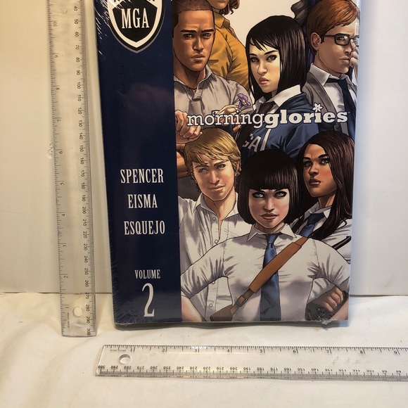 Morning Glories Volume 2 Deluxe Collection New Sealed Hardcover Image Comics - Picture 6 of 8